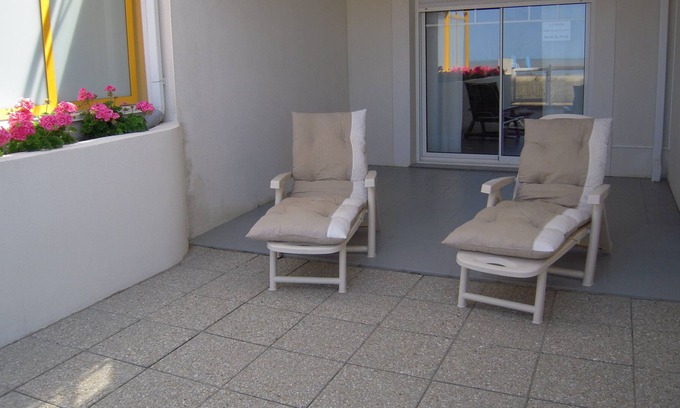 Port District Apartamento | HERMOSO APARTAMENTO DE DOS HABITACIONES CON ACCESO DIRECTO A LA PLAYA EN CHATELAILLON-PLAGE 17340