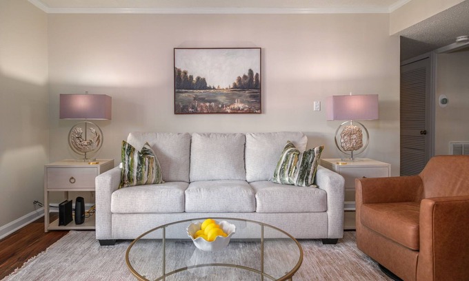 Vestavia Hills Apartamento | Beautiful Two Bedroom Home in Homewood, Minutes from Samford, Brookwood Hospital