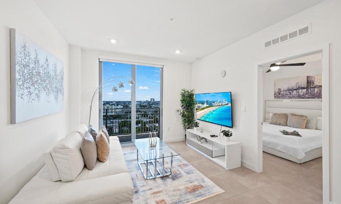 Overtown Apartamento | Beautiful Unit in Downtown Miami With Free Parking