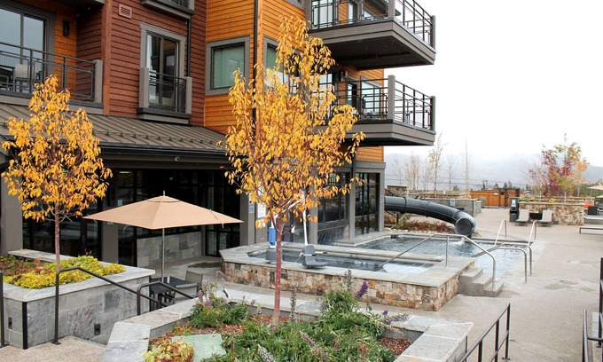 Breckenridge Complejo | Beautiful unit overlooking Mountain ski in ski out luxury property