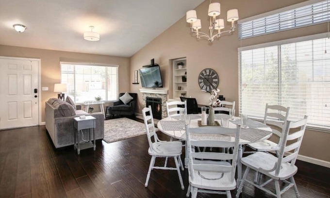 Antelope Casa | Beautiful Updated Home, Near Sacramento & Roseville
