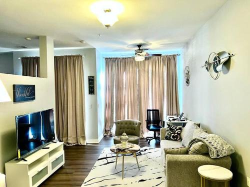 First Ward Apartamento | Beautiful Uptown Adventure Apartment
