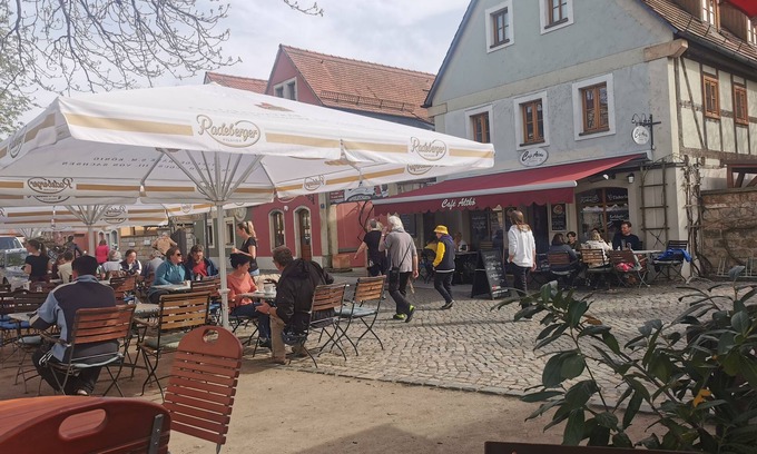 Naundorf Apartamento | Beautiful vacation apartment in a quiet location with balcony, only 200 meters from the village square