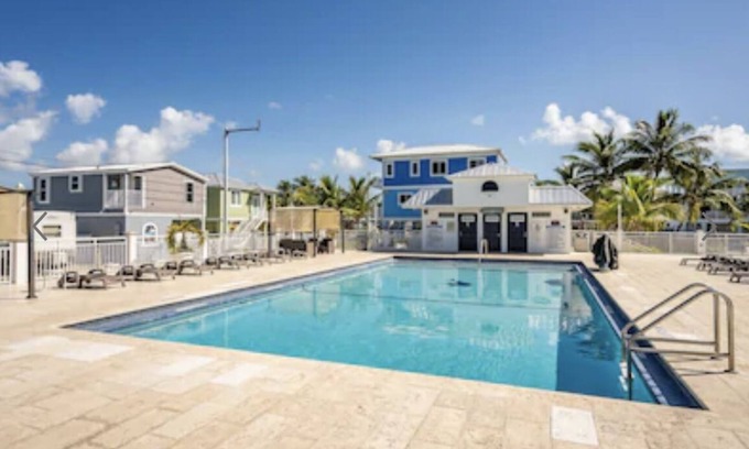 Key Largo Village Casa | Beautiful vacation mobile home at the Florida keys.