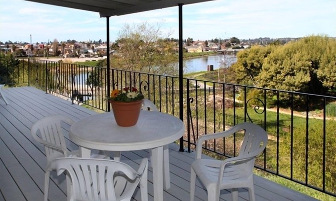 Seabright Casa | Hermosa vista ... y 5 Casas de Boardwalk!