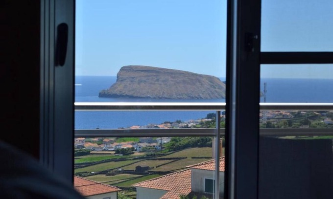 Porto Judeu Casa | Beautiful Views Corner