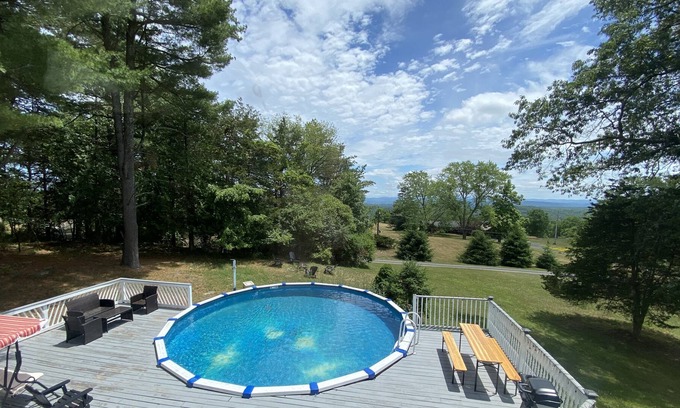 Catskill Casa | Beautiful views Home in Catskill