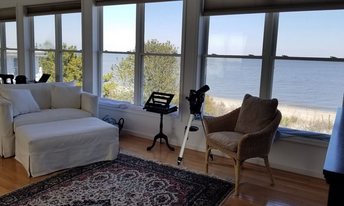 Slaughter Beach Casa | Hermosas vistas en Slaughter Beach! 3BR / 2BA cabaña en la playa - Capacidad para 7