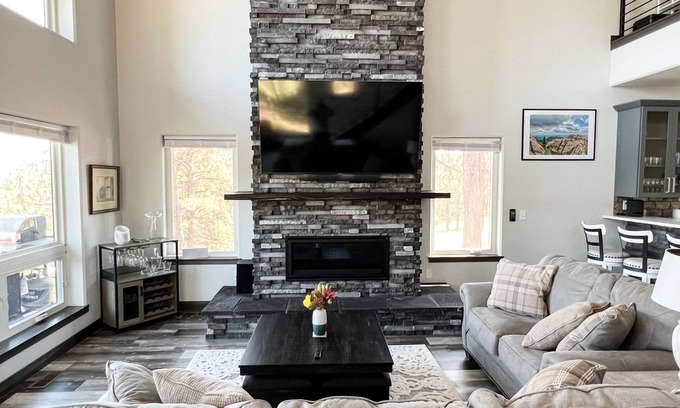 Hermosa Cabina | Beautiful Views & Private Hot Tub
