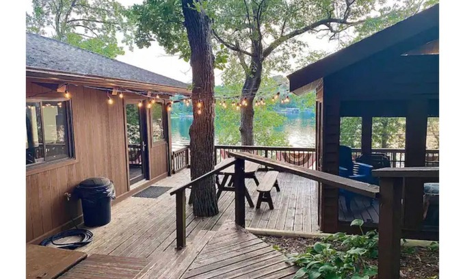 Amery Cabina | Beautiful Views, Quiet Bay on Bear Trap Lake