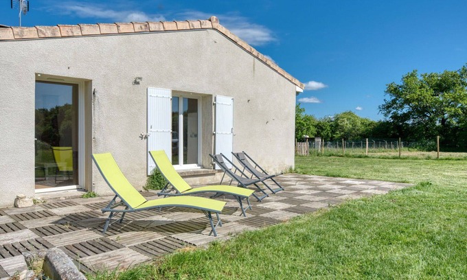 Gaillan-en-Medoc Casa | Maravillosa casa de vacaciones con WIFI, TV, terraza, mascotas permitida y aparcamiento