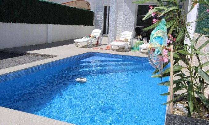 Riumar Villa | BONITA VILLA A 50metros, de la playa de RIUMAR+PISCINA PRIVADA, 6 personas
