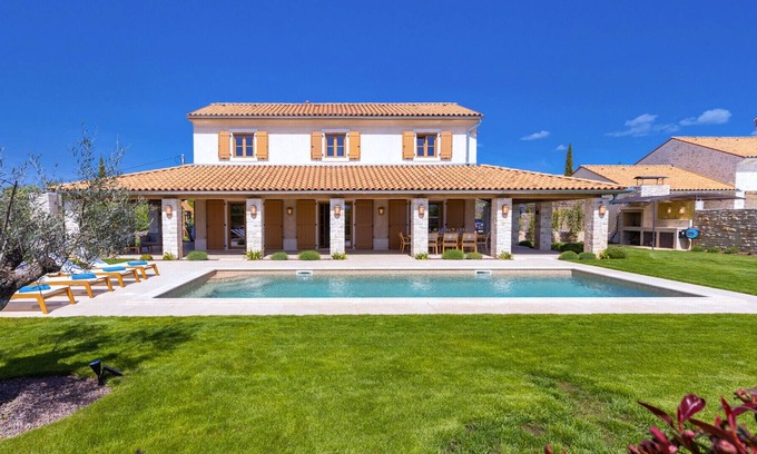 Smoljanci Villa | Beautiful Villa Andrea