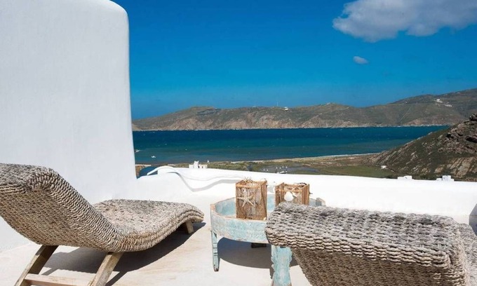 Panormos Apartamento | Beautiful Villa at Panormos Mykonos