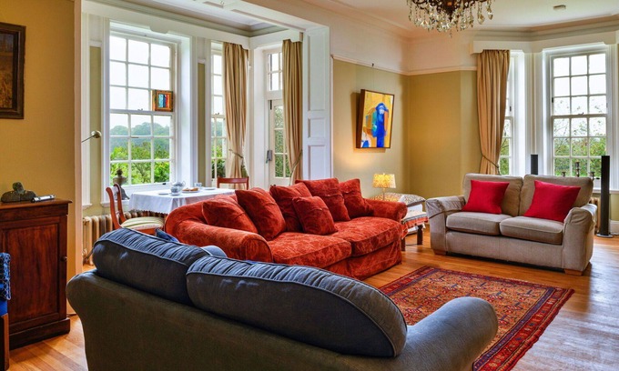 Carlisle Casa | Estupenda casa de vacaciones con jacuzzi, WIFI, TV, terraza, mascotas permitida y aparcamiento