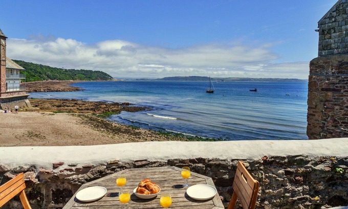 Kingsand Casa | Estupenda casa de vacaciones para 6 personas con WIFI, terraza, mascotas permitida y aparcamiento