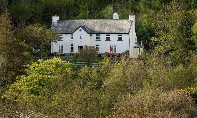 West Down Casa | Beautiful villa for 8 guests with WIFI, TV, pets allowed and parking