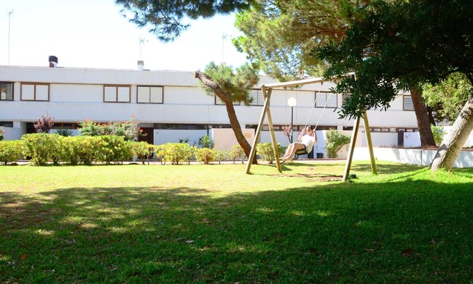Punta Umbria Chalet De Esquí | Bonito Chalet en urbanización privada a 50m de la playa