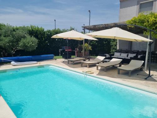 Monteux Casa | Beautiful Villa Pool in Provence