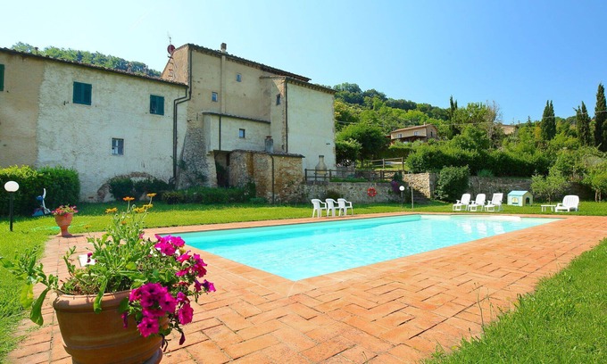 Volterra Villa | Estupenda casa de vacaciones con piscina privada, WIFI, TV, patio, vista panorámica, aparcamiento