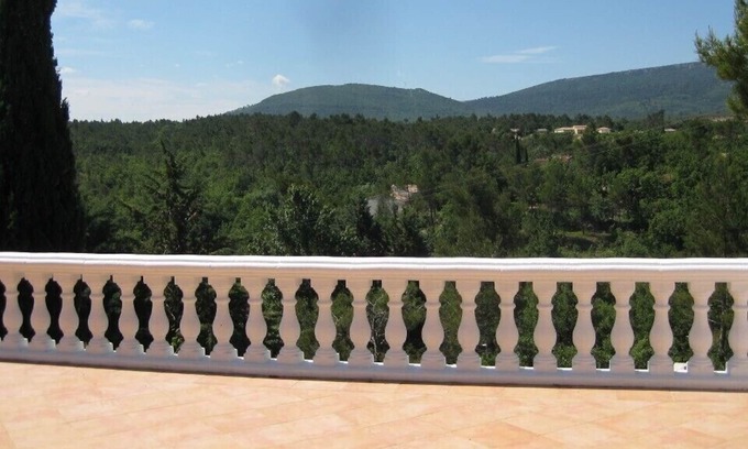 Ollieres Villa | Hermosa villa con gran terraza y vistas impresionantes