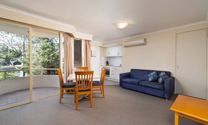 Wahroonga Apartamento | Beautiful Wahroonga Apartment