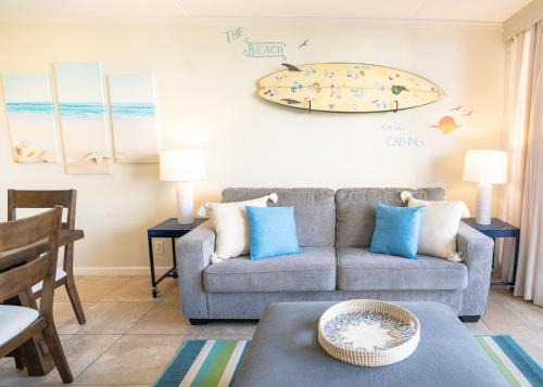 Waikiki Apartamento | Beautiful Waikiki Banyan Mountain View Condo with Full Kitchen, Ample Sleeping and Free Parking (21207)