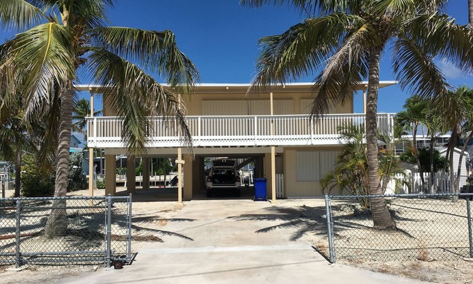 Islamorada Casa | Beautiful water front home, private dock in Islamorada, World Fishing Capital