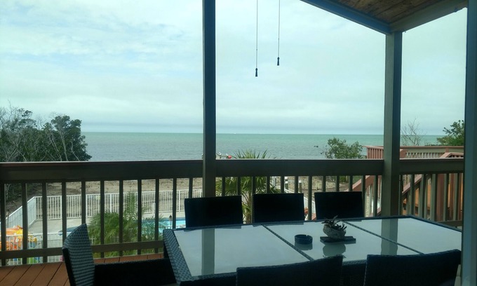 Marathon Casa | Beautiful Waterfront Gulf of America Great location.