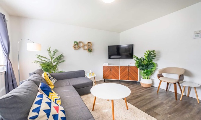 Ferndale Casa | Hermoso, bien designado 3BR en Ferndale!