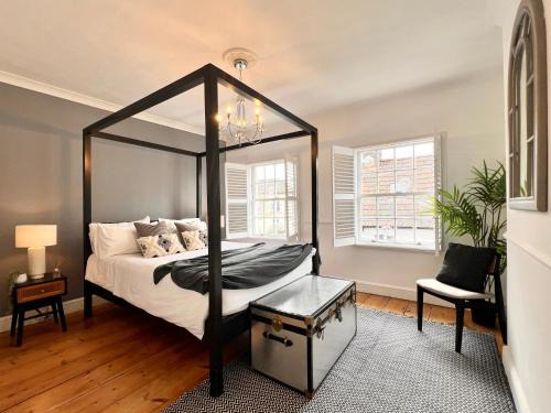 Windsor Casa | BEAUTIFUL WINDSOR COTTAGE, AMAZING LOCATION, The Castle, Ascot, Legoland, Free Parking Super Close