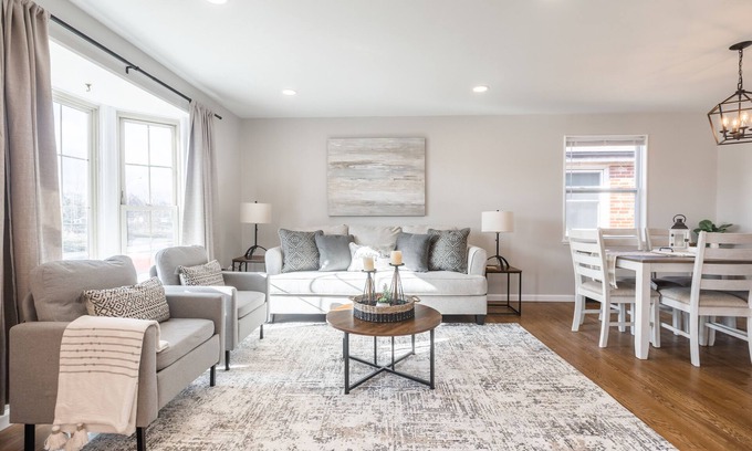 St. Louis Casa | Beautifull *4BDR/ 2Bath *Home Close to Parks and Downtown!