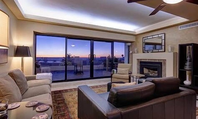 Rosarito Villa | Villa de 2 dormitorios bellamente decorada, enorme patio con vista al mar, seguridad 24/7.