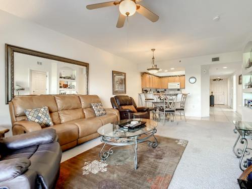 New Smyrna Beach Apartamento | Beautifully appointed 32 condo with gorgeous estuary Views. OW10-305
