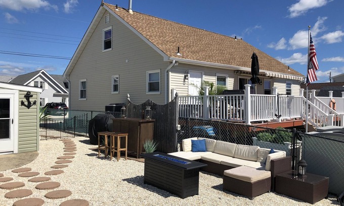 Beach Haven West Casa | propiedad frente al mar muy bien amueblado en la playa de West Haven