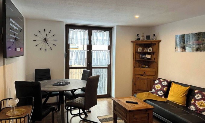 Kaimt Apartamento | Beautifully located vacation apartment ("Anabella") in the center of Zell an der Mosel