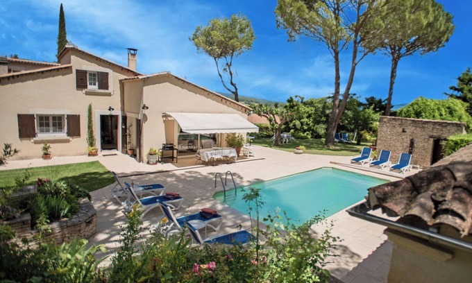 Cereste Casa | Beautifully located villa with piano and own pool