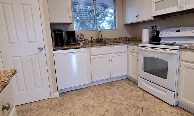 Sun City Casa | Bellamente remodelado Sun City Home