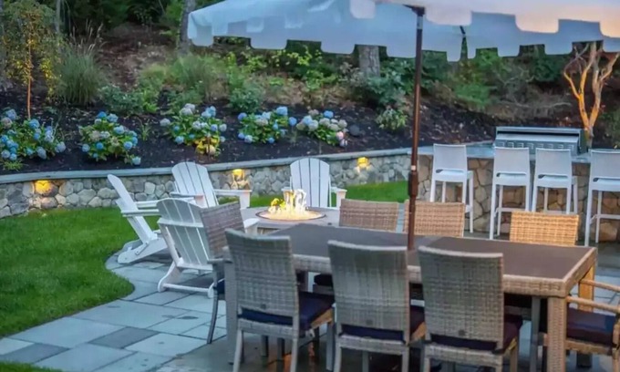 North Chatham Casa | Beautifully renovated home, outdoor space, pet considered