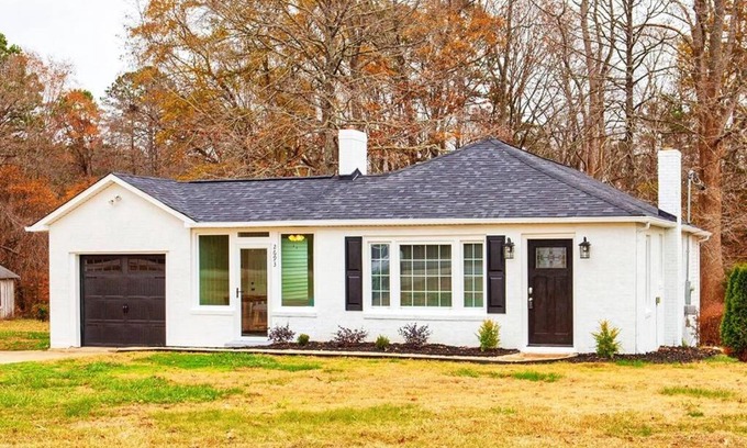 Boger City Casa | Beautifully Restored Ranch Home in Heart of Town