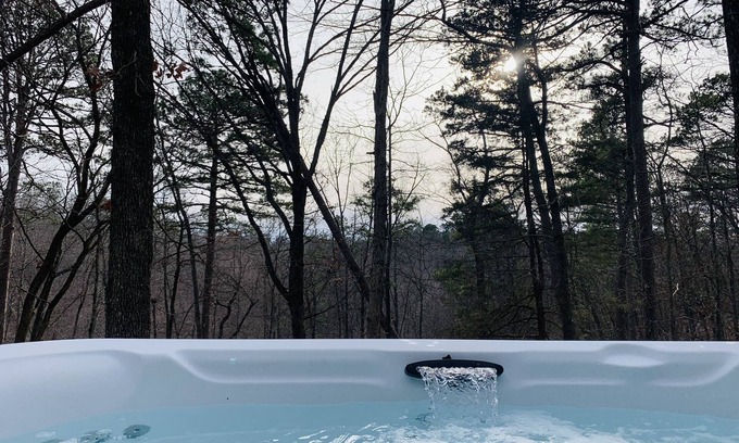 Rogers Casa | Beaver Lake HideAway ~ Rocky Branch ~ HOT TUB!