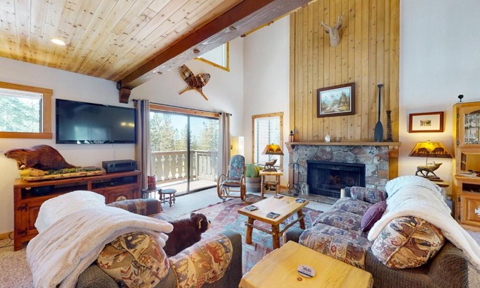 Tahoe Tyrol Casa | Beaver Lodge