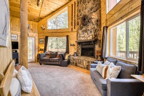 Taos Ski Valley Casa | Beaver Pond Chalet