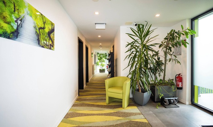 Dettingen an der Erms Hotel | Bed and Breakfast Outlet Hotel