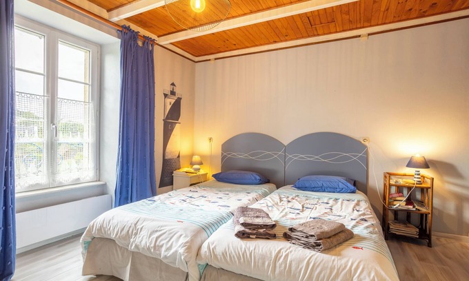 Beuzec-Cap-Sizun Cama Y Desayuno | Alojamiento y desayuno 'Armor' con terraza compartida, jardín compartido y Wi-Fi
