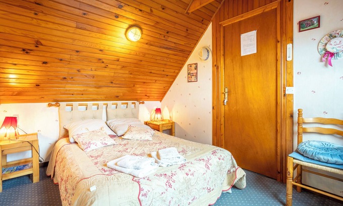 Beuzec-Cap-Sizun Cama Y Desayuno | Alojamiento y desayuno 'Ar Brug' con terraza compartida, jardín compartido y Wi-Fi