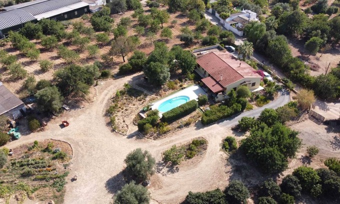 Fonte do Bispo Cama Y Desayuno | Bed and breakfast amid orange trees, 10 minutes from the beach