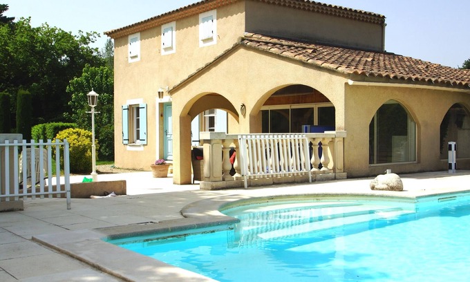 Vedene Hotel | CAMA Y DESAYUNO A 10 MINUTOS DE AVIGNON