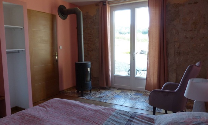 Saint-Loup Casa | Hostales en Au Clair De Loup
