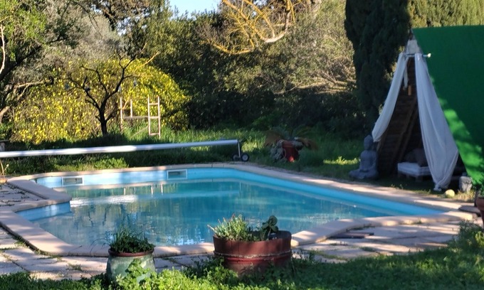 Bompas Cama Y Desayuno | Bed and breakfast between sea and mountains on the Spanish border
